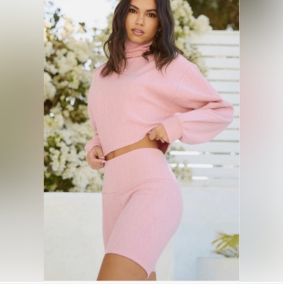 Blush Sweater Set - Picture 3 of 14